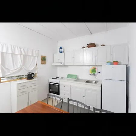 Family House - παραθεριστικό Holiday home Nea Plagia