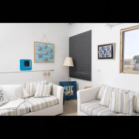 Family House - παραθεριστικό Nea Plagia
