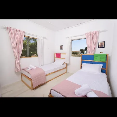 Family House - παραθεριστικό *