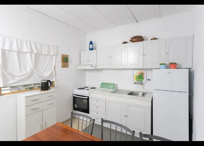 Family House - Παραθεριστικό Κατάλυμα Ferienhaus Nea Plagia